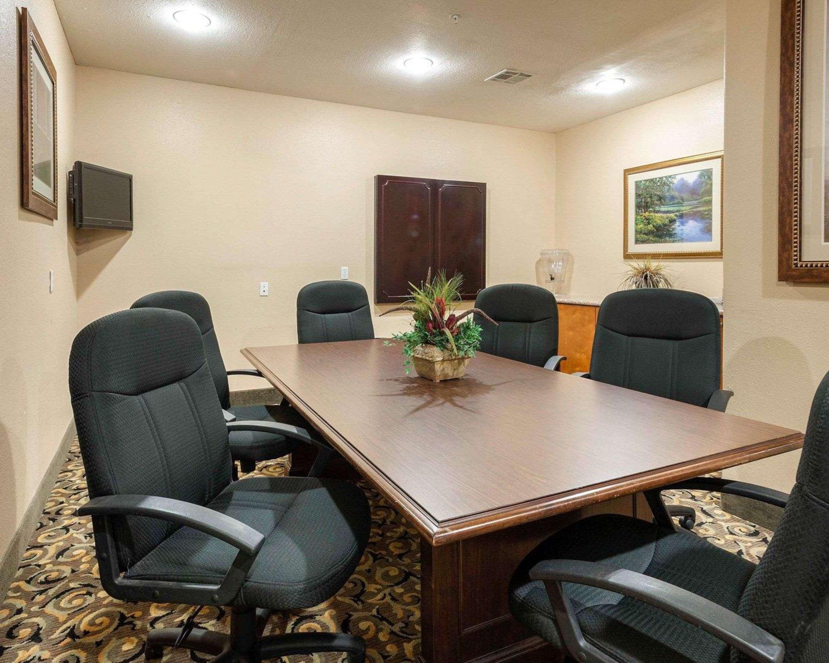 Comfort Suites Лейк Чарлс Екстериор снимка