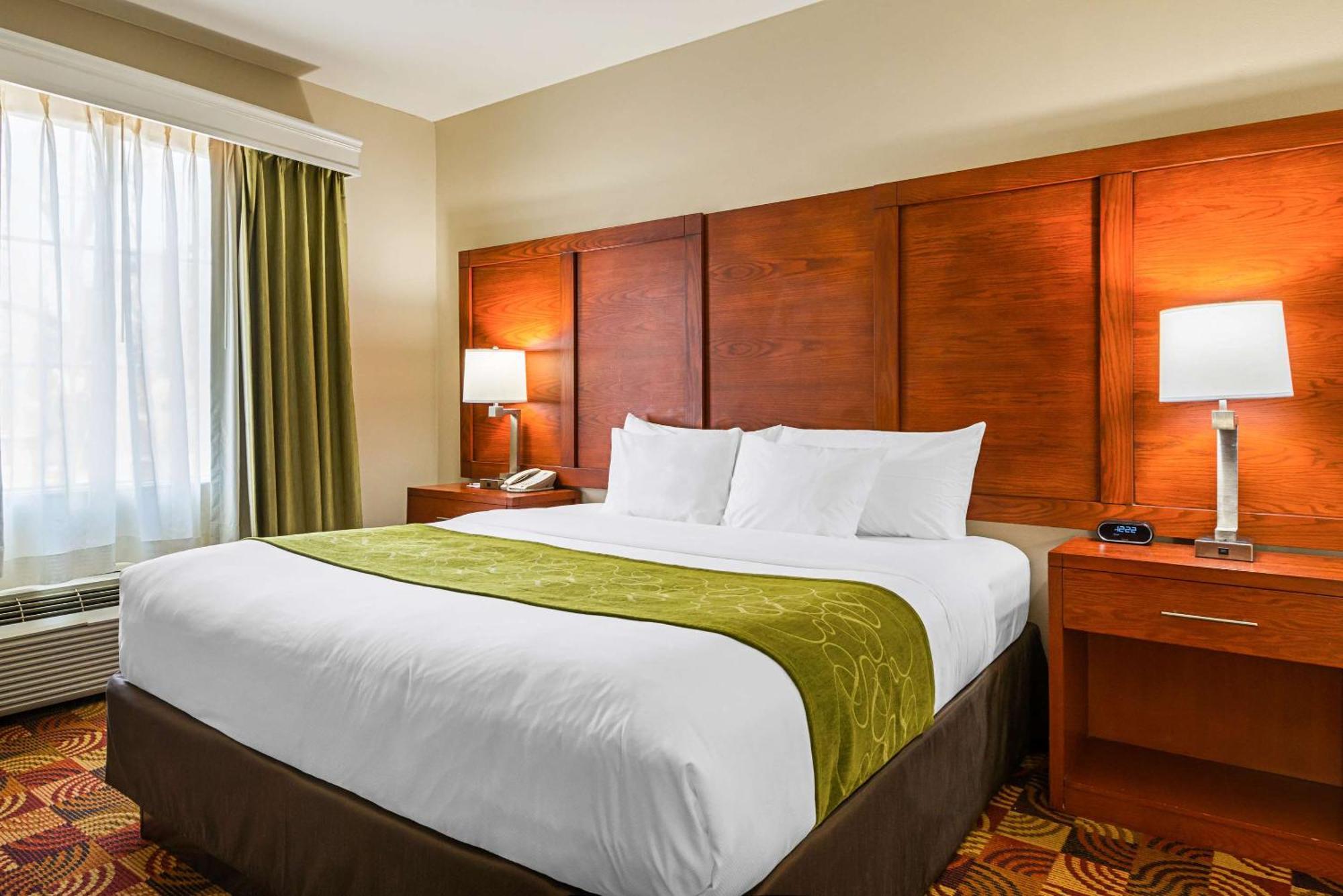 Comfort Suites Лейк Чарлс Екстериор снимка