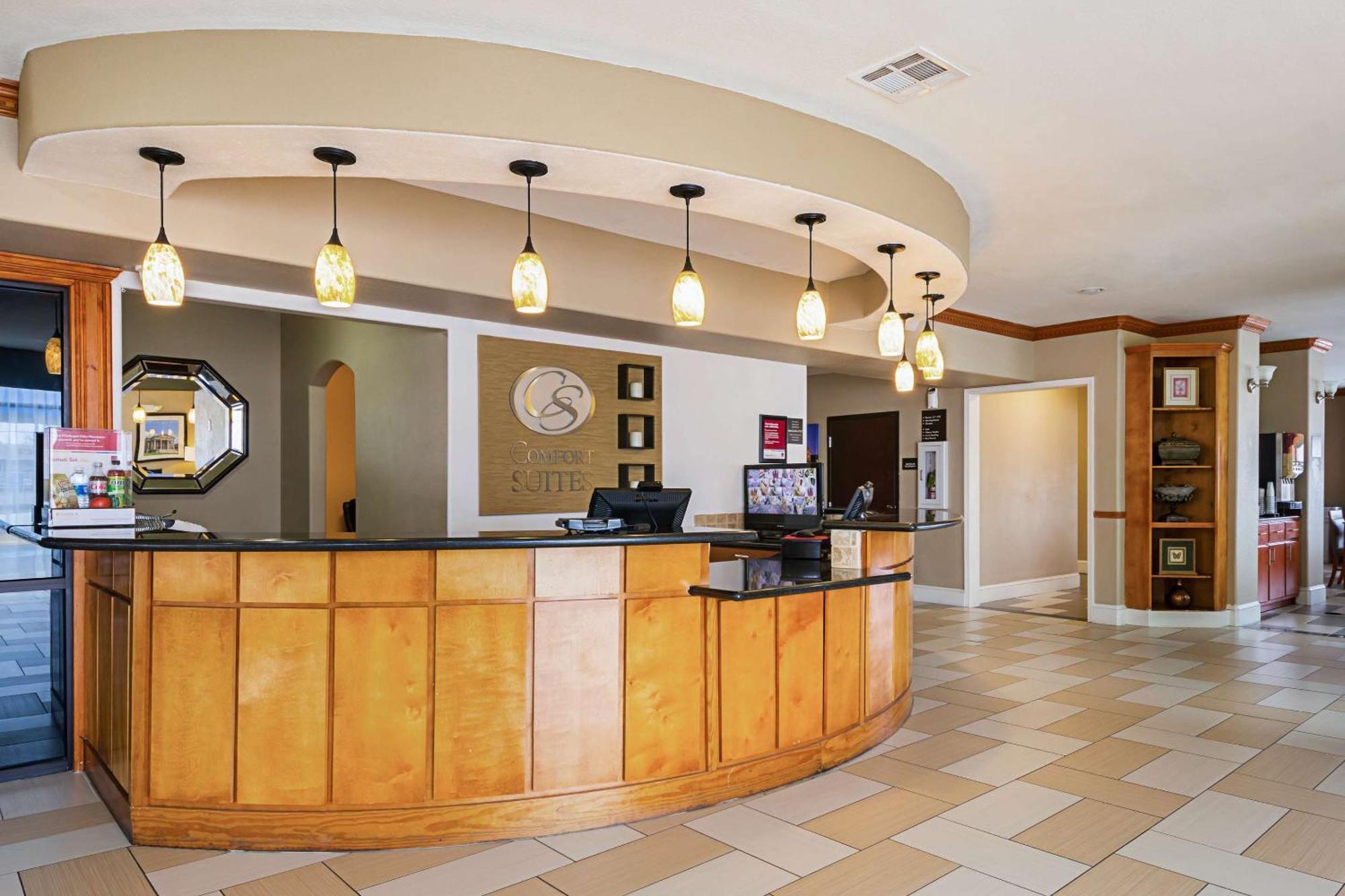 Comfort Suites Лейк Чарлс Екстериор снимка